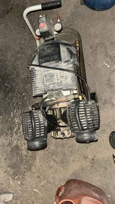 Компрессор 340 литров