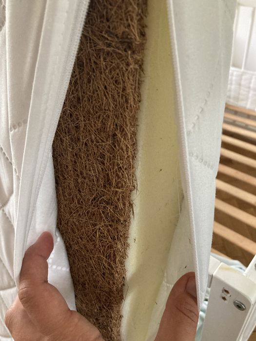 Pat bebelus cu saltea de cocos si protectii laterale