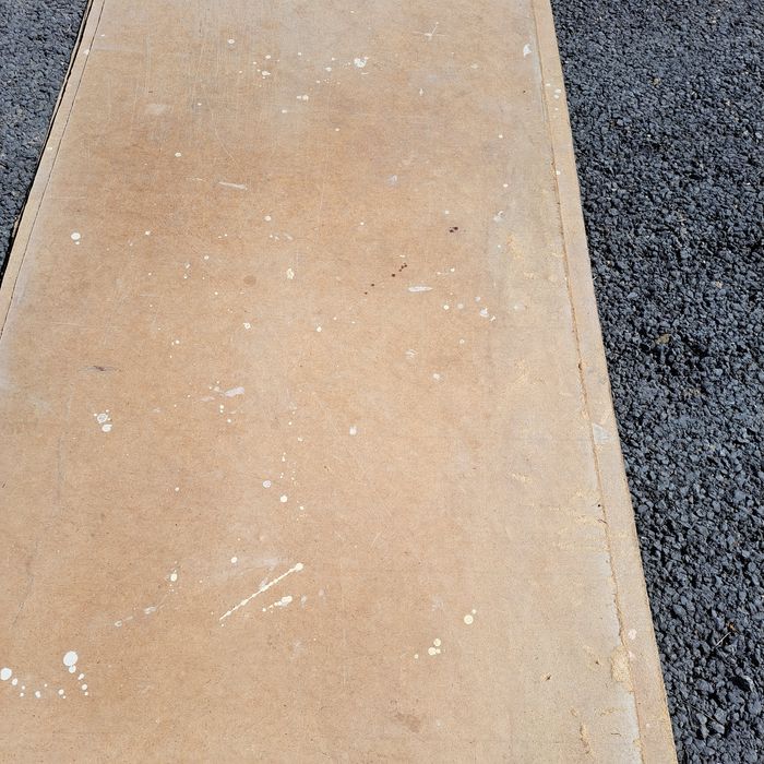 Продам линолеум и двп