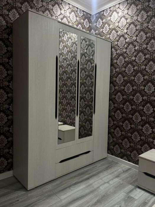 Продам спальню  в отличном состояний