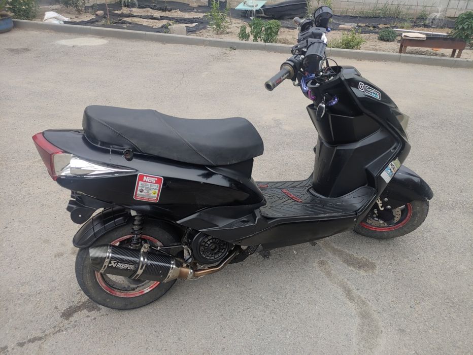 Продам м8 про 185