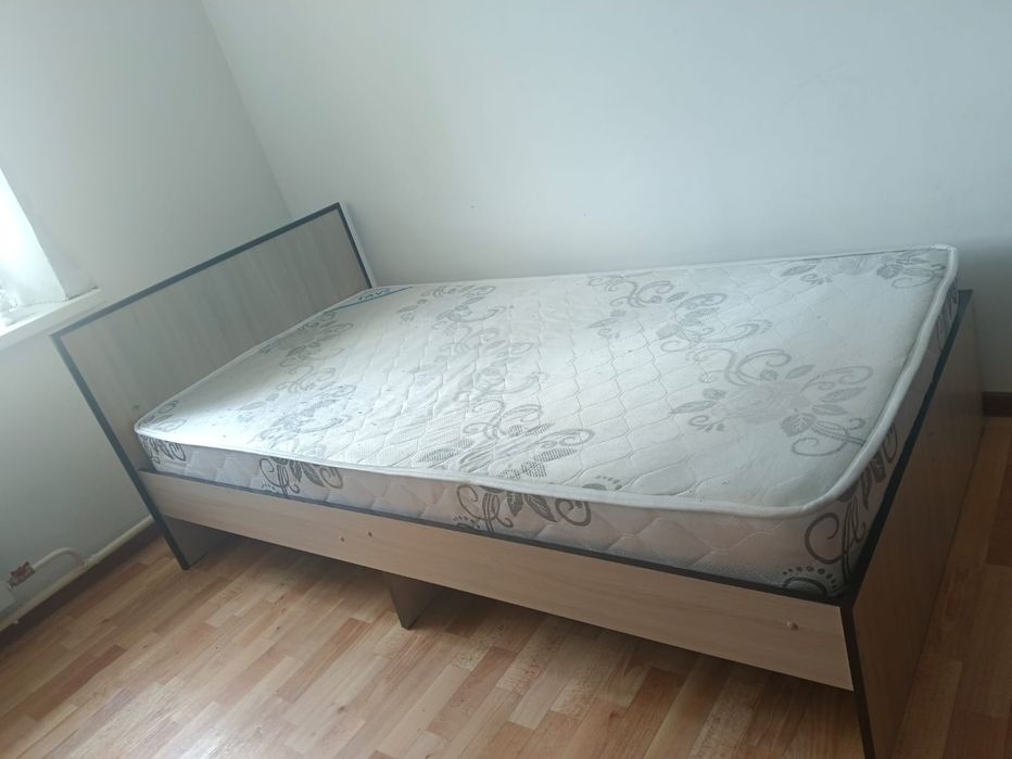 Продам кровать одно спальное