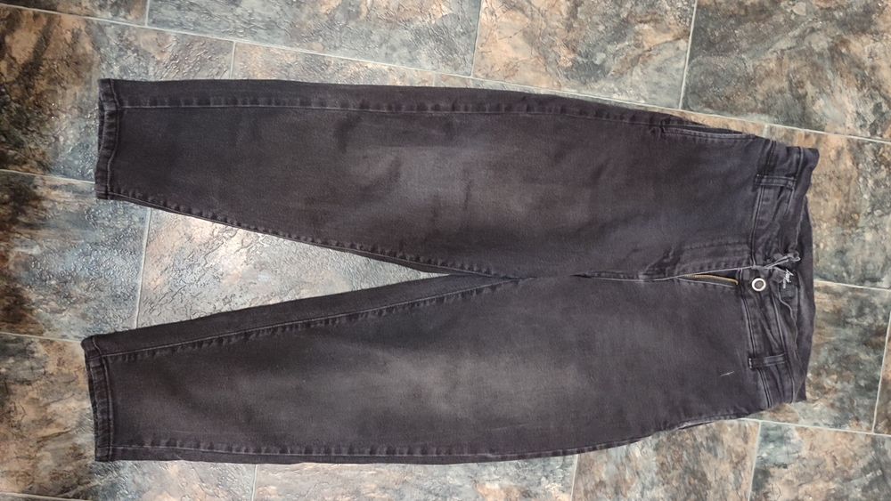 Продаются все очень по низкой цене