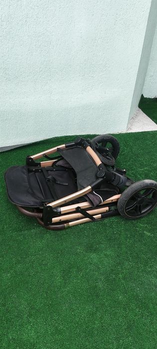 Лятна бебешка количка