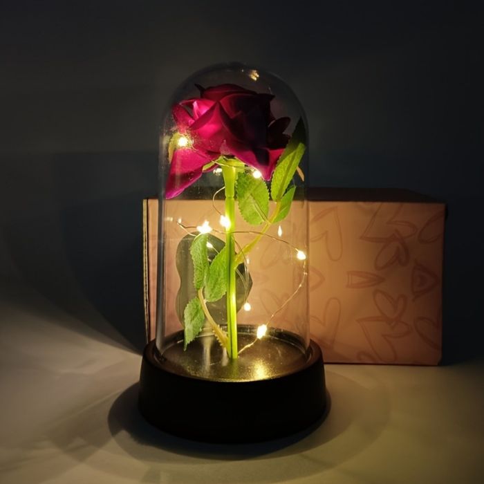 Роза със светлинки