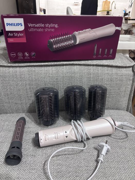 Уред за оформяне на прически с въздух Philips