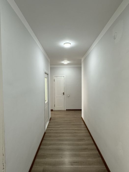 SROCHNO!!!  Ibn Sino 1 da  3 xona Novostroka sotiladi!! MAKLER EMASMAN