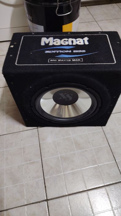 Vând Subwoofer,amplificatoare,stații mpr alpine auto