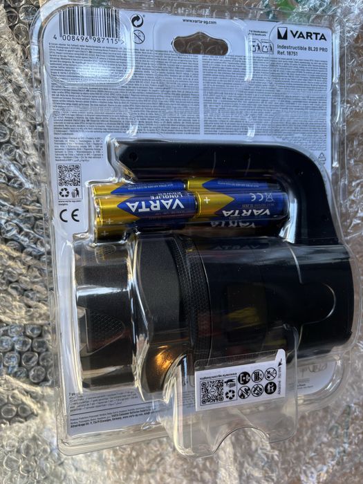 Фенер VARTA Indestructible BL20 PRO