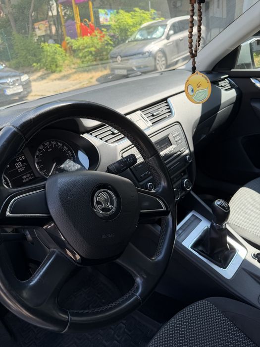 SKODA Octavia 2014 — imagine 3