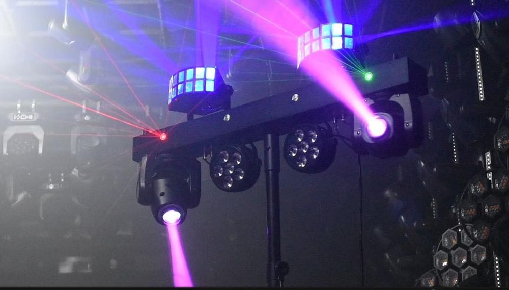 PARTY BAR Multiefect LED si Laser cu geanta de transport
