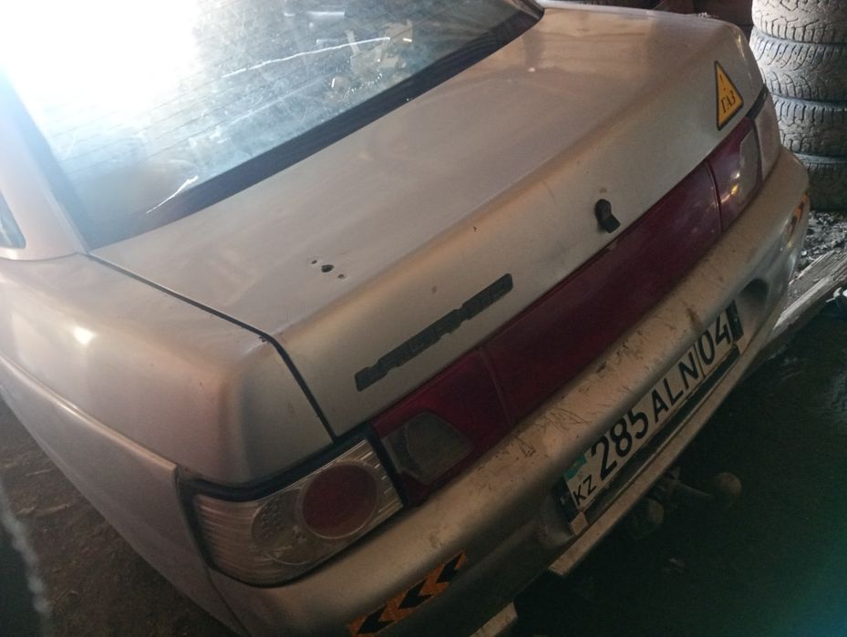 Продам ваз 2110. 16 клапанный