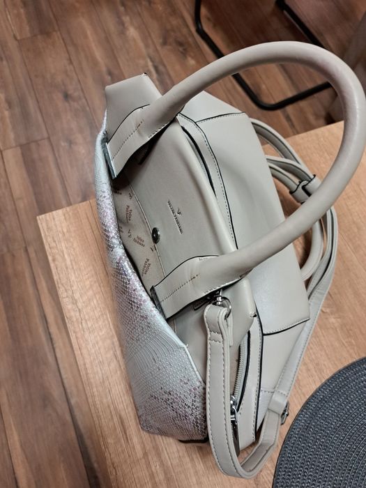 Дамска чанта (нова)