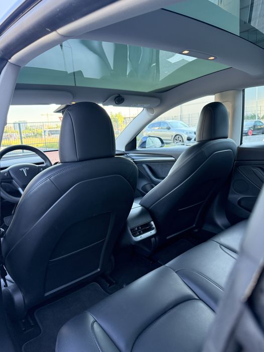 Tesla Model 3 AWD Dual Motor 2021