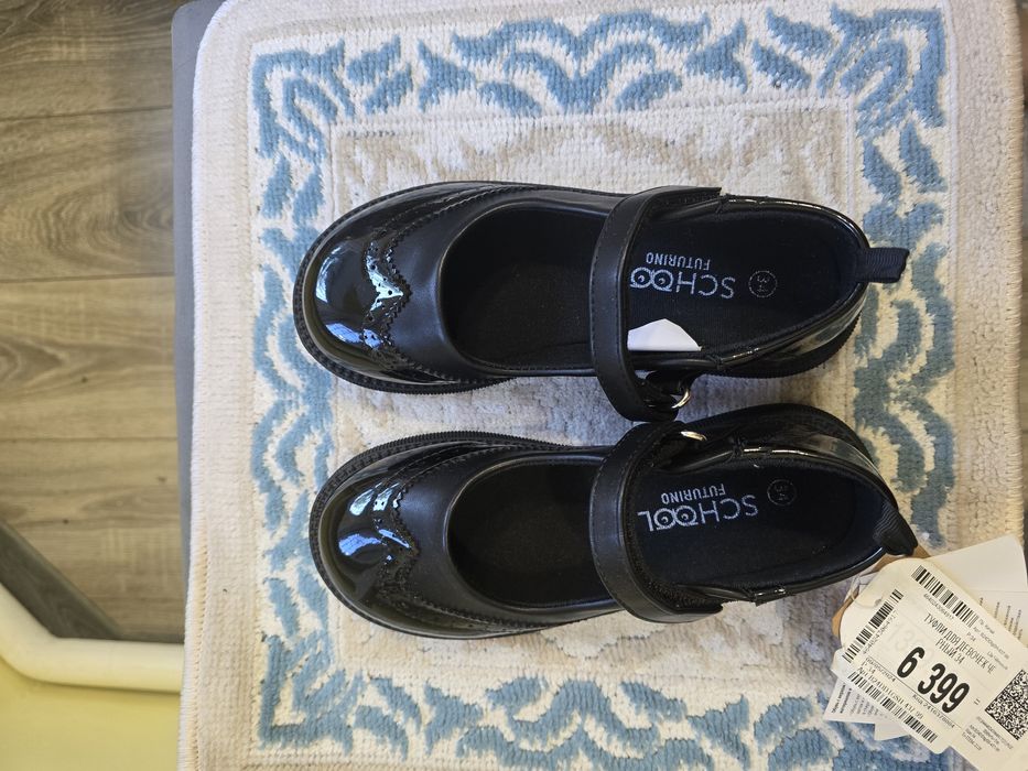 Школьные туфли для девочки