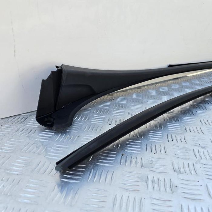 Set cheder exterior stanga dreapta parbriz Opel Vivaro B