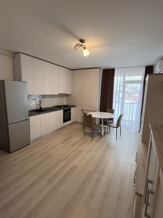 Apartament cu doua camere de inchiriat