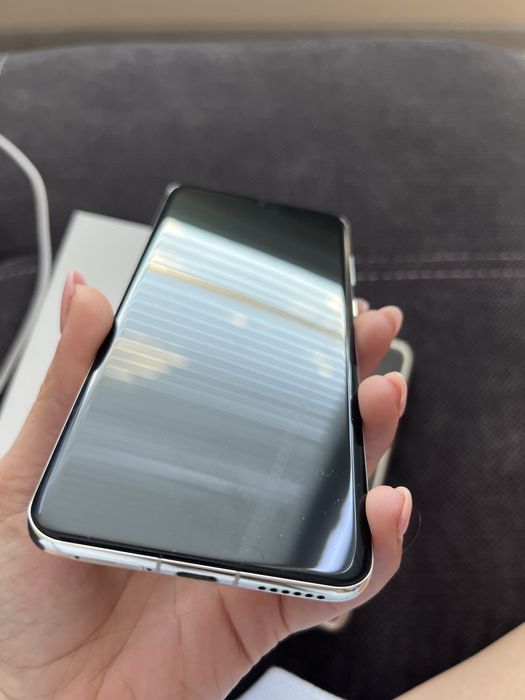 Huawei P60 Pro / батерия 100%