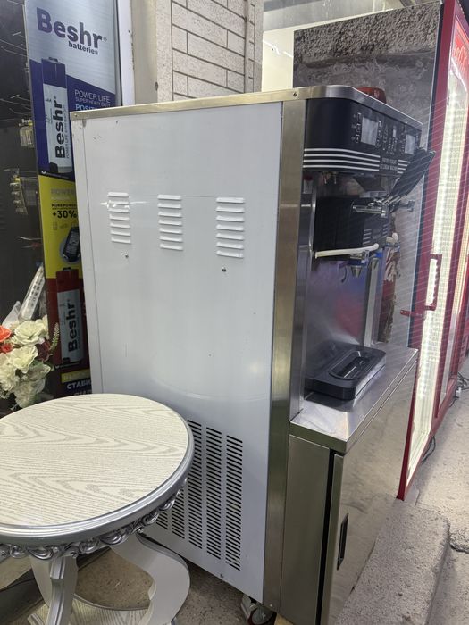 Ice cream machine frozen 380 w