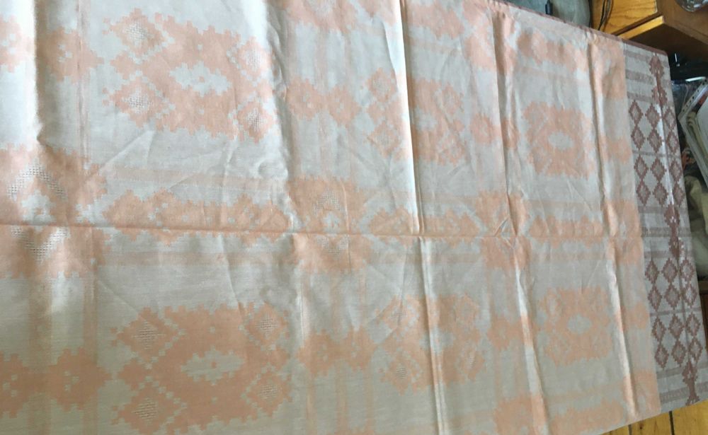 Покривка ленен жакард за правоъгълна маса 173 х 143 с