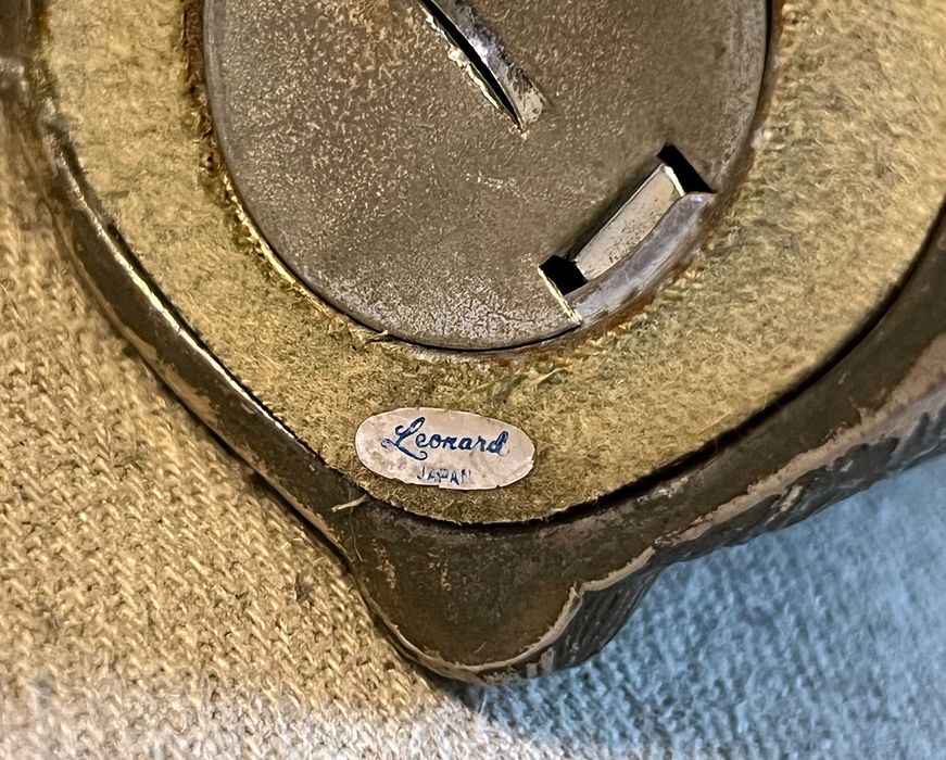 Pusculita veche metalica ursulet Leonard Japan, colectie, 15 cm