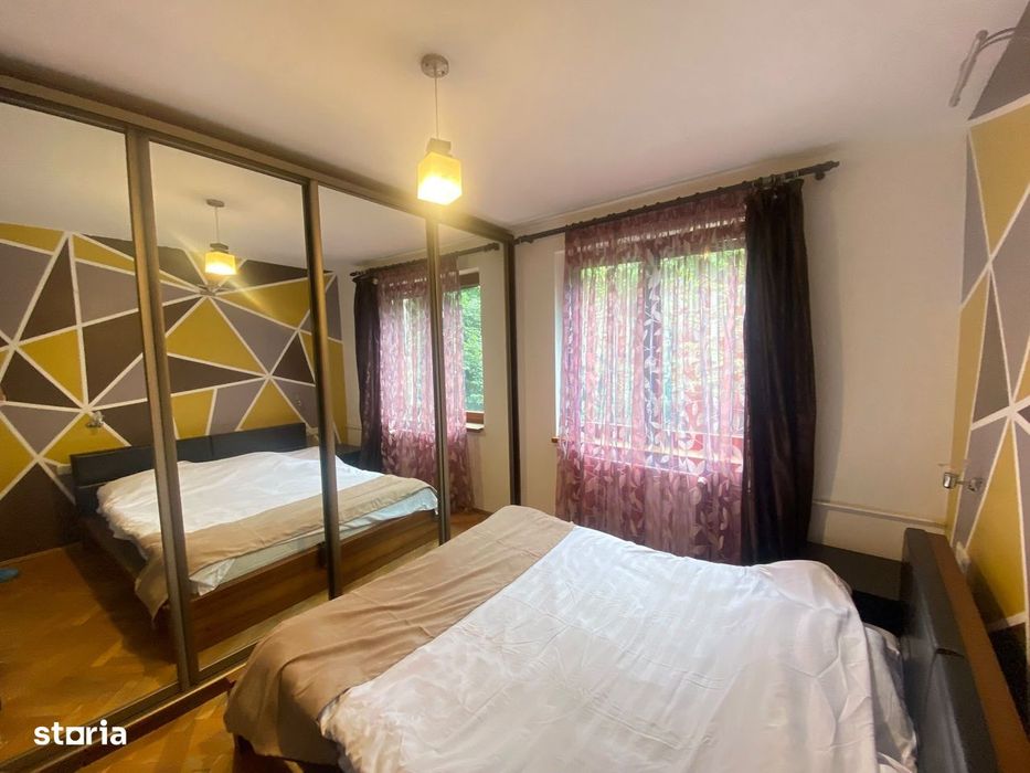 Apartament 3 camere Romană,metrou la scara,v20