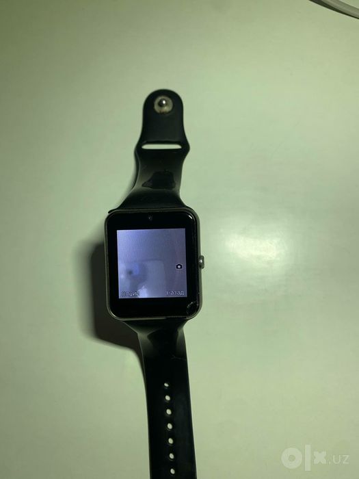 Smart watch  sotiladi simkartali
