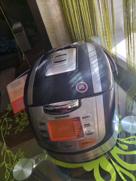 Redmond продам мультиварка