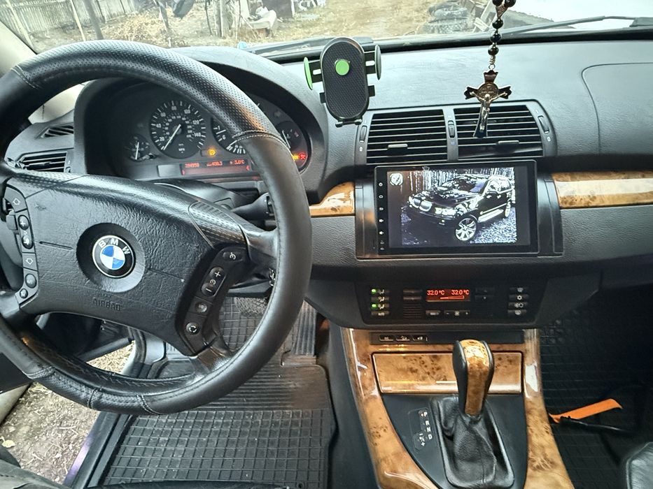 Продаю BMW X5 e53