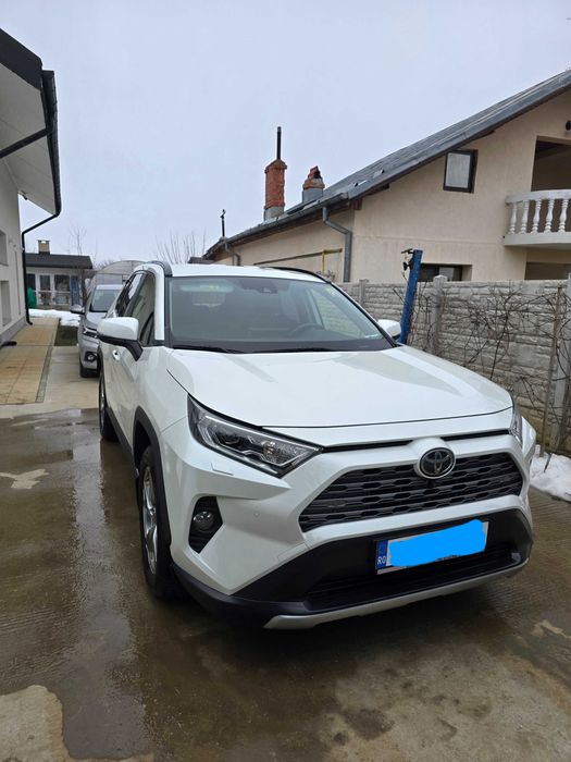 Vand Toyota RAV4 | Luxury | 4x4 | 2020 | Automata | PRIMUL PROPRIETAR