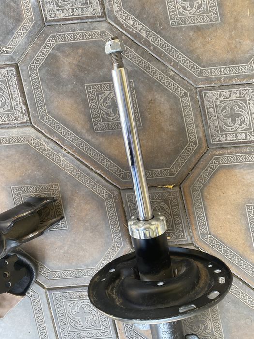 Запчасть на камри