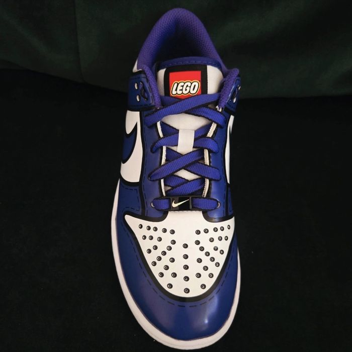 Nike Dunk Low din colecția LEGO