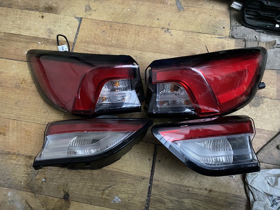 Stop Ford kuga 3 III 2020 - 2024 stop Stanga Dreapta