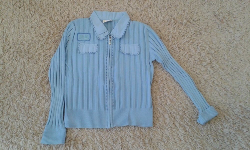 Кофта школьная.