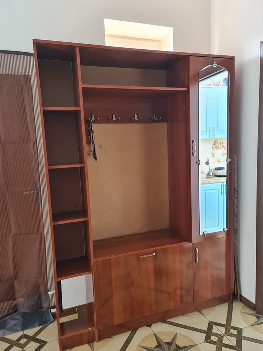 Прихожка продается