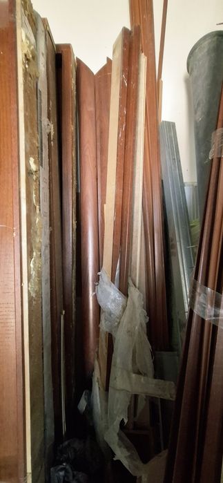 Продам двери б/у