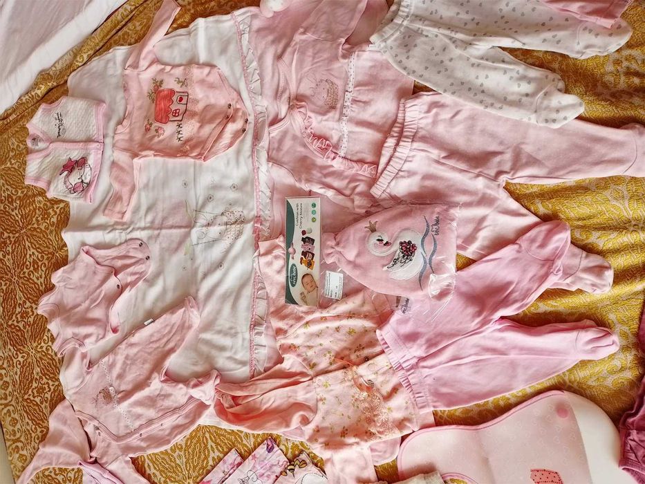 Лот(комплект) за изписване на новородено