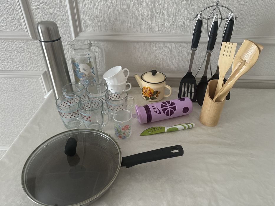 Отдам всё за 5000 тенге