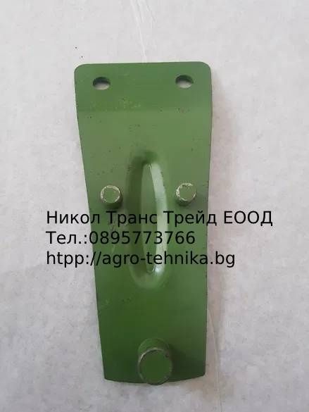 Полска 200л Пръскачка с 8м крила в наличност 400л;;800л и 1000л