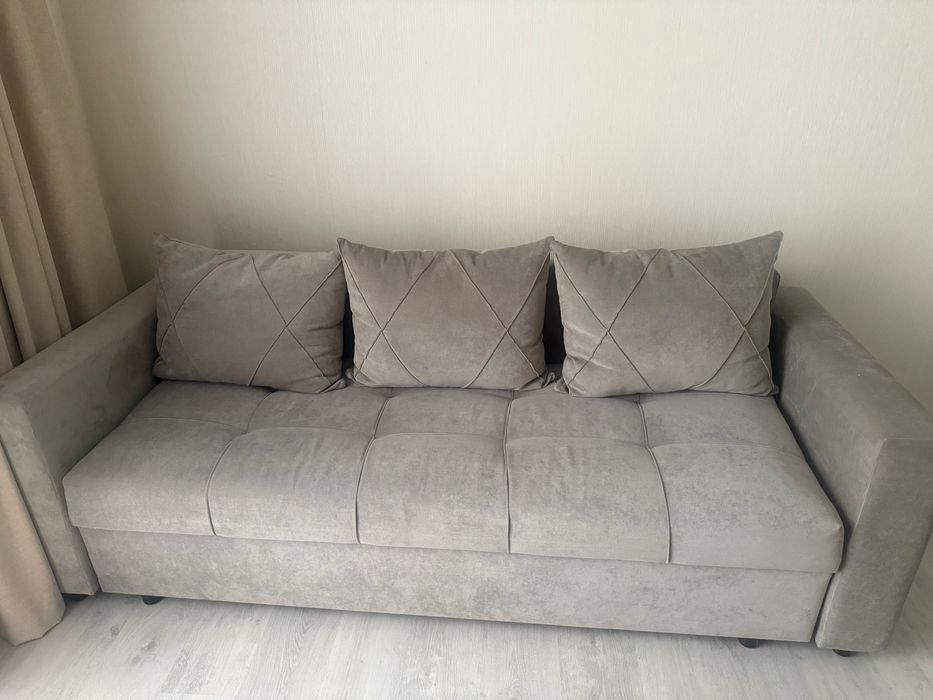 Продается диван тик так