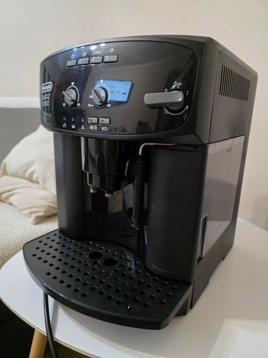 Кофемашина Delonghi