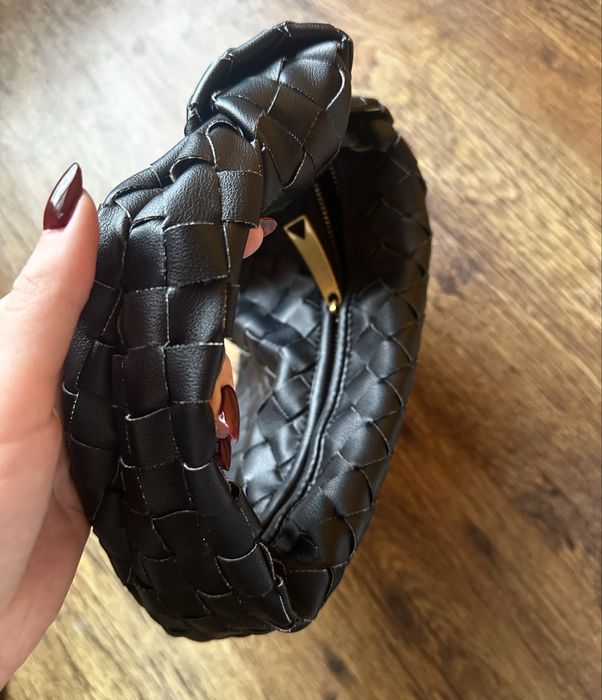 Дамска чанта естествена кожа