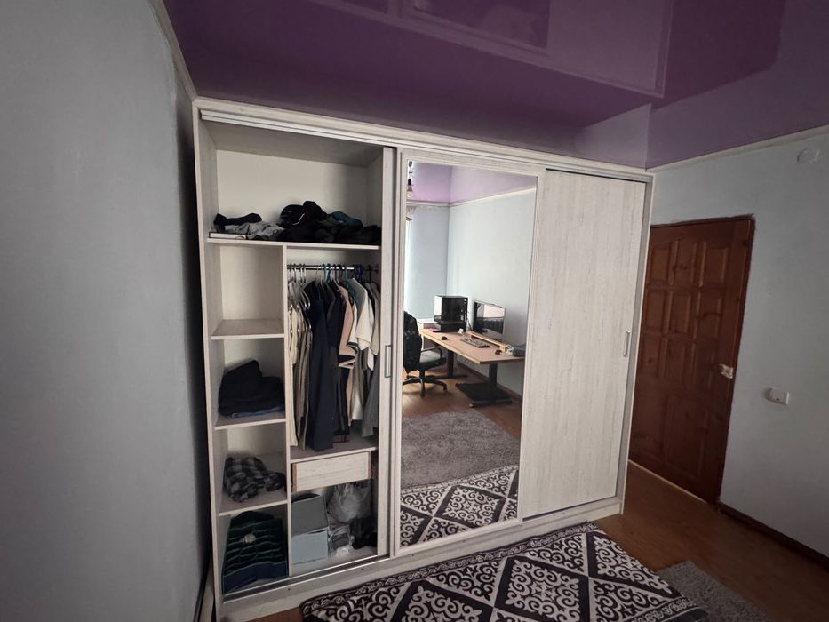 Шкаф купе 120к    рашиотка 40к