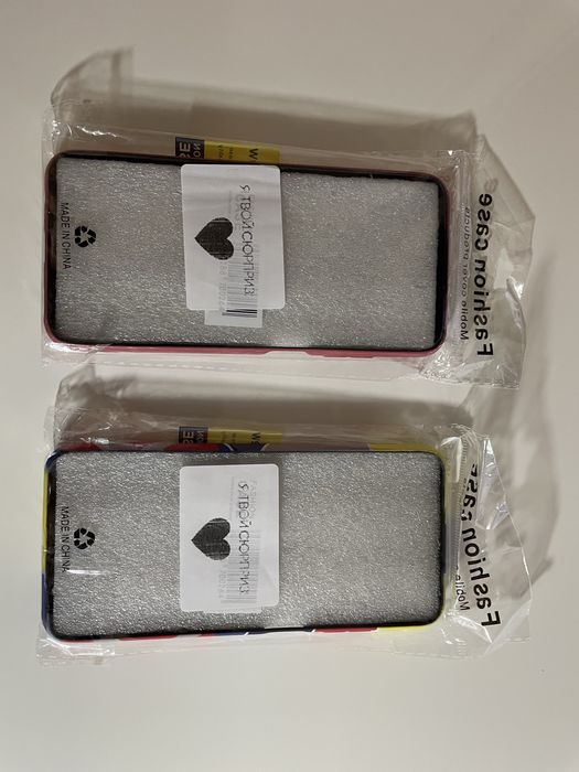 продам 2 чехла на Samsung Galaxy A03s