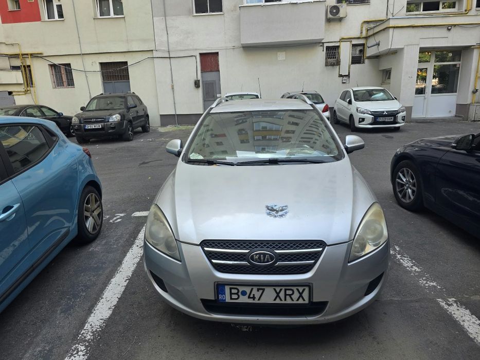 1600€ Kia Cee'd Break 1.4 benzina
