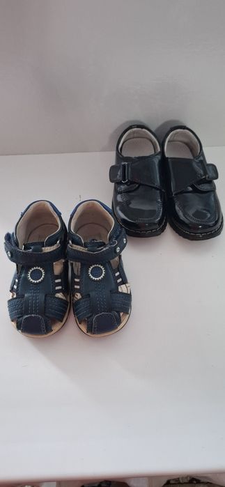 Продам обувь детскую