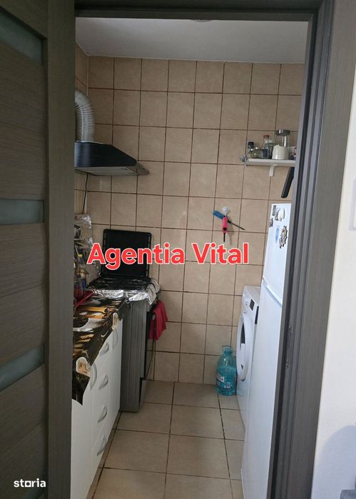 Apartament Valea Roșie cu balcon,4/4,acoperiș