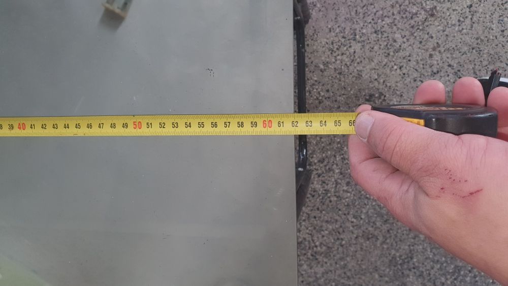 Телевизионна масичка.