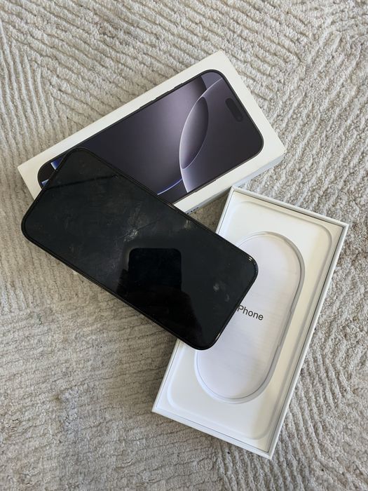 Айфон 16про макс 256гб