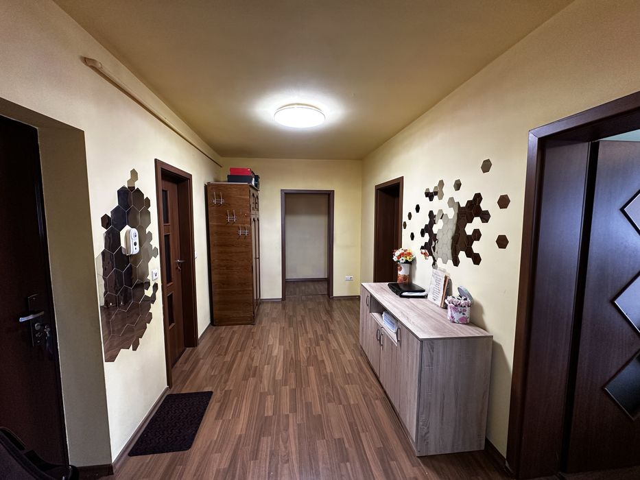 Apartament 4 camere 2 băi balcon Str.Rusciorului Sibiu